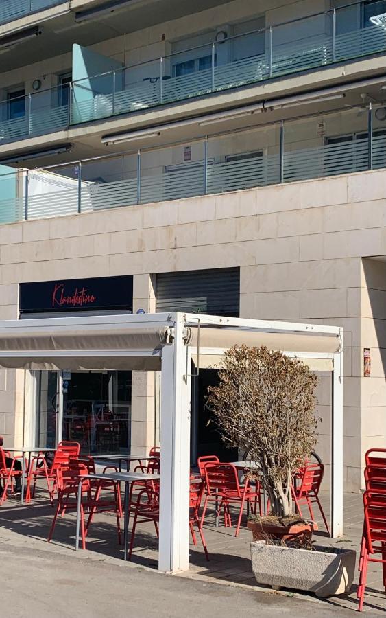 Badalona Beach Apartment Εξωτερικό φωτογραφία