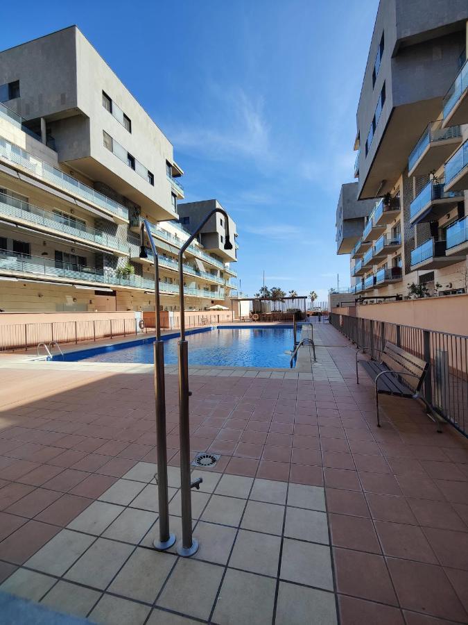 Badalona Beach Apartment Εξωτερικό φωτογραφία