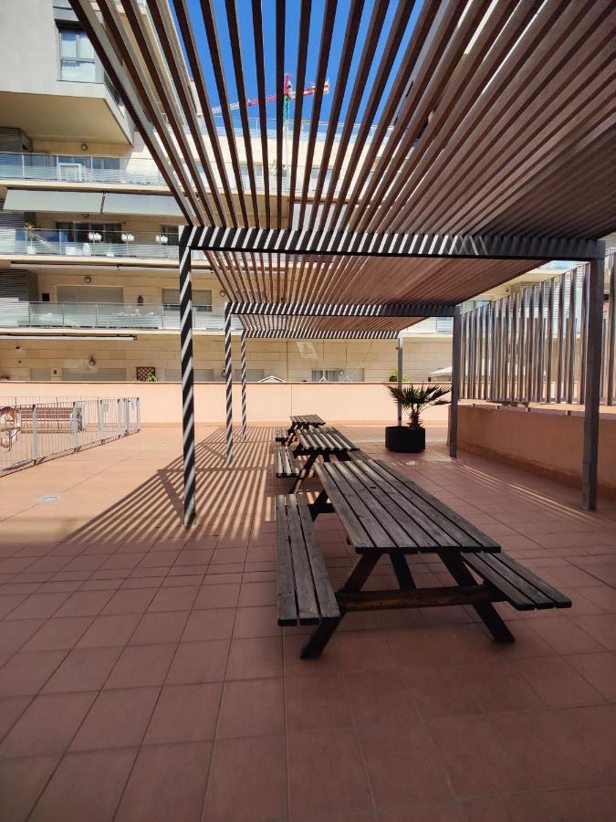 Badalona Beach Apartment Εξωτερικό φωτογραφία